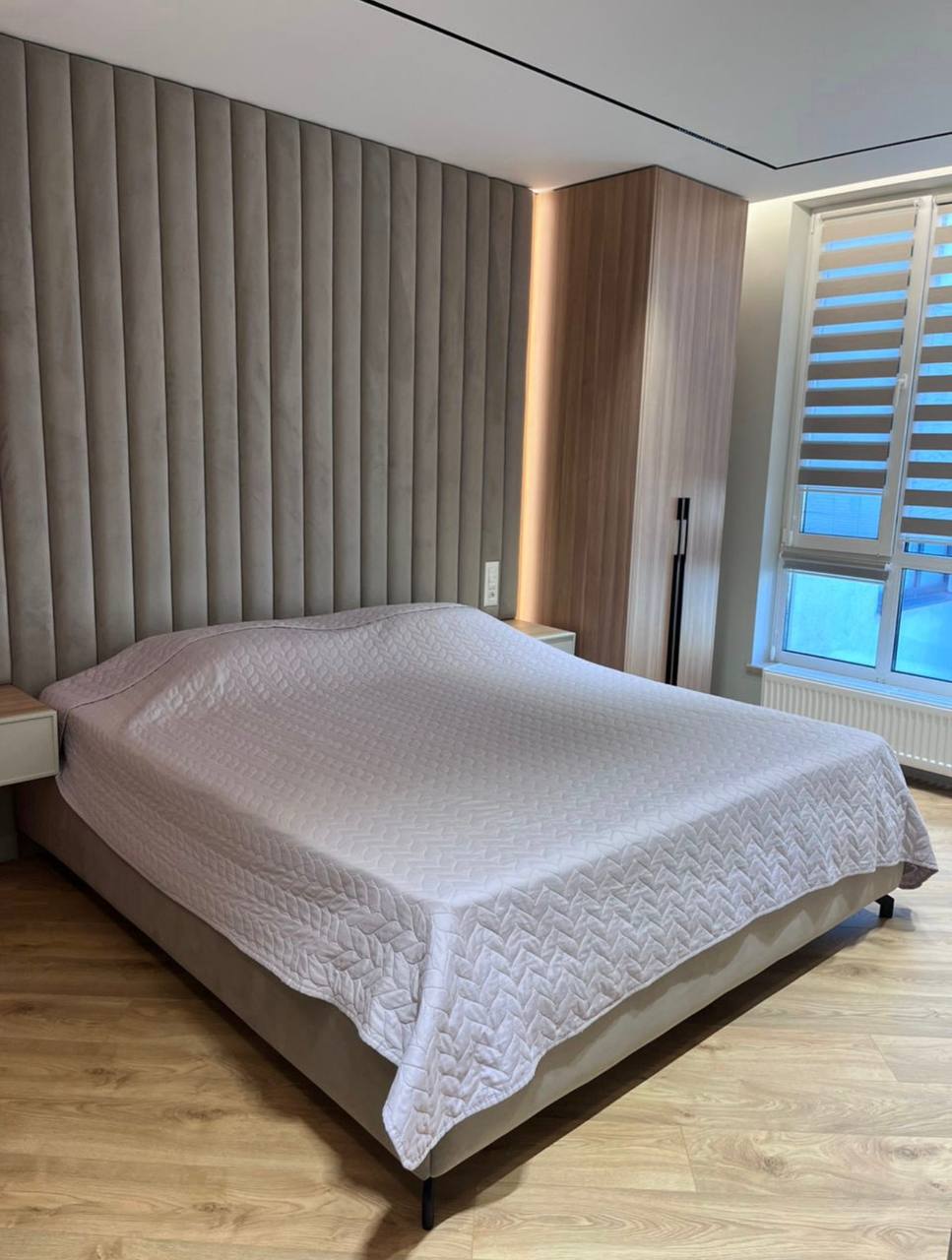 Two-Bedroom Apartment with Living Room in Central Chisinau photo 2 of 8