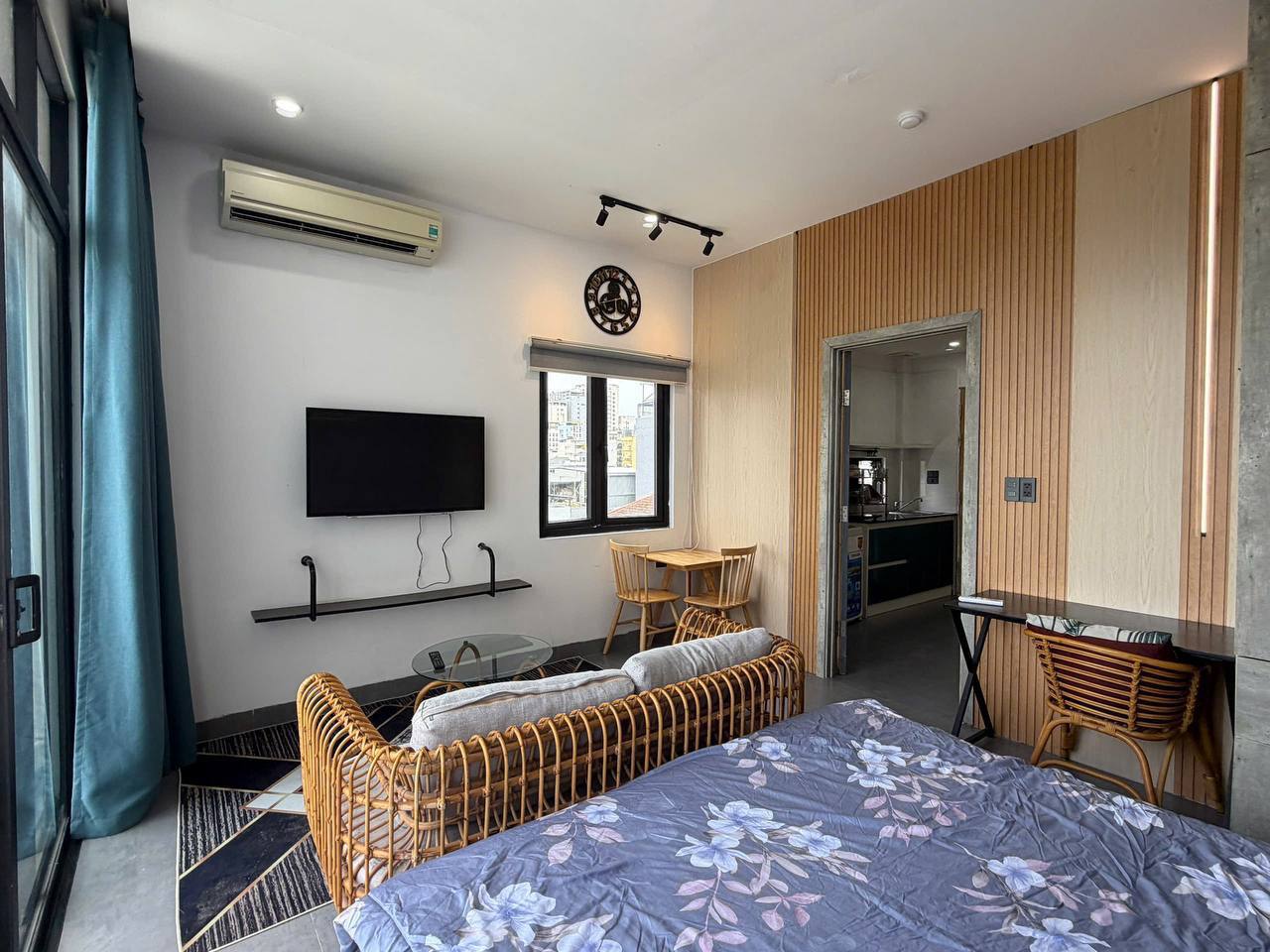 1-Bedroom Apartment in Son Tra photo 4 of 8