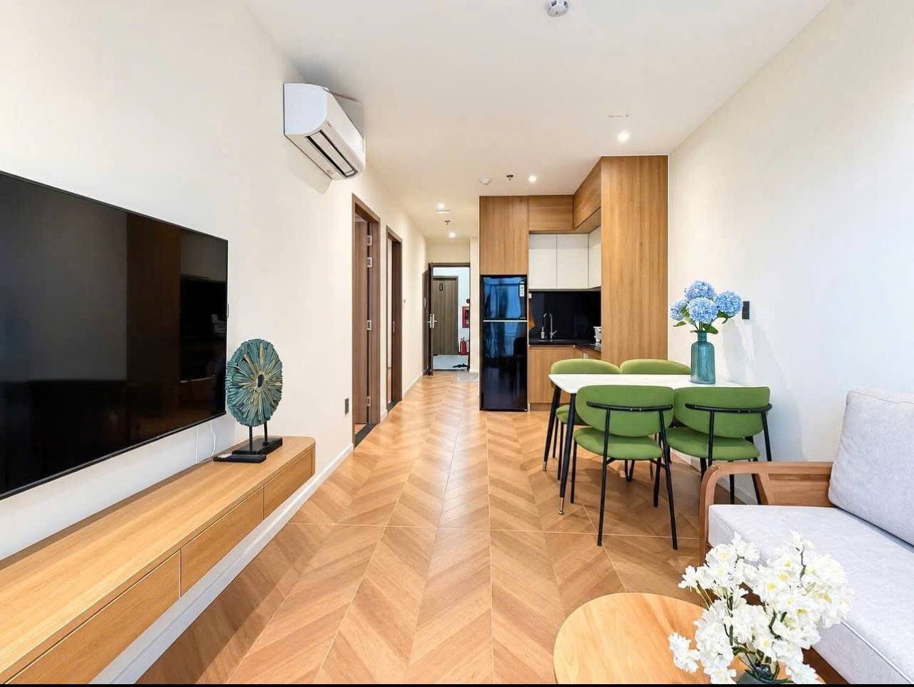 Brand-New 2-Bedroom Apartment Near My An Beach photo 4 of 8