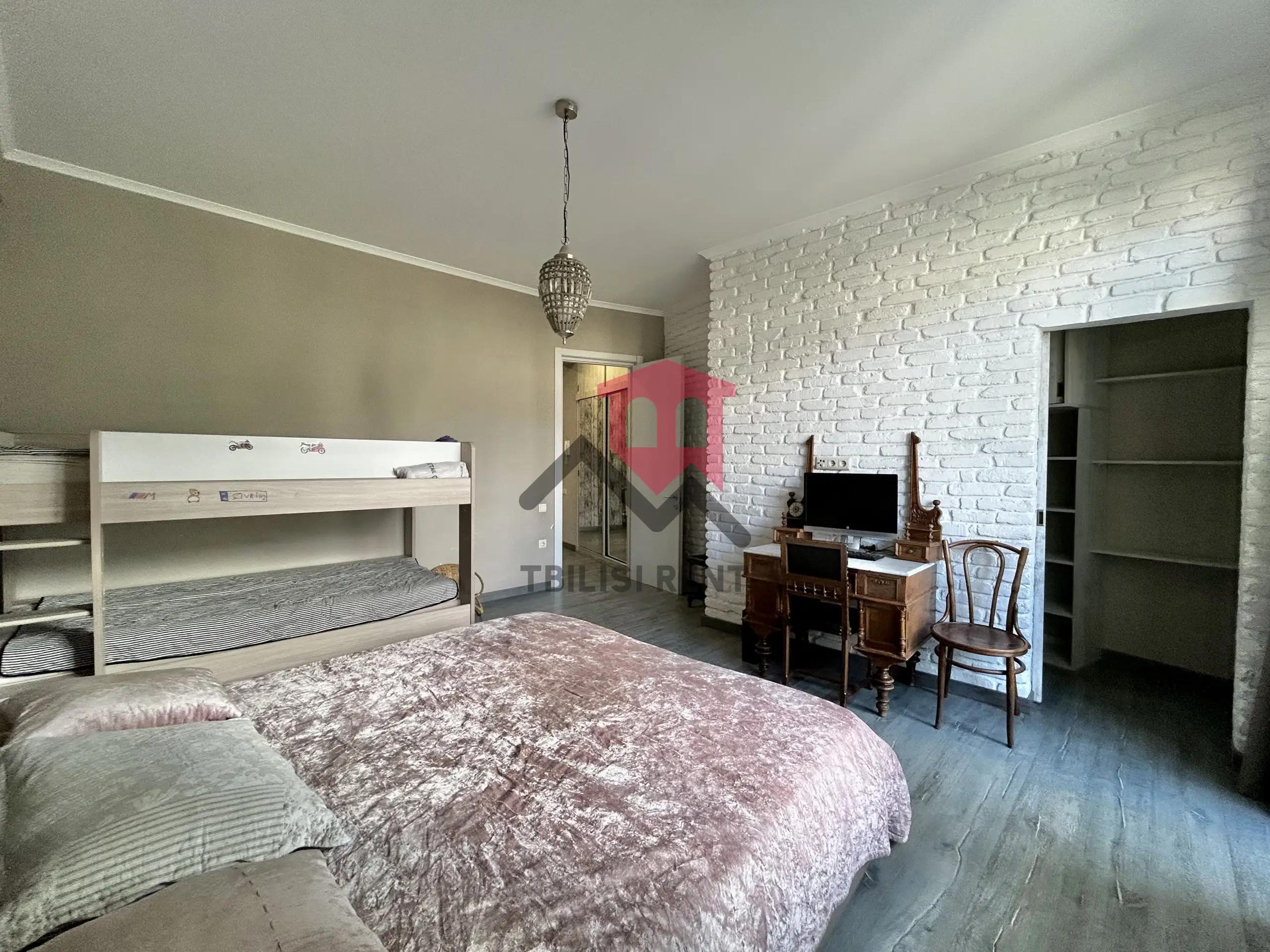 1-Bedroom Apartment for Rent in Bagebi photo 6 of 8