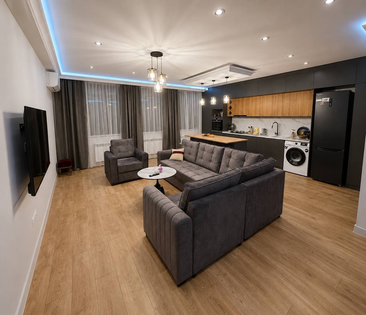 Furnished 2-Room Apartment in Kentron photo 1 of 7