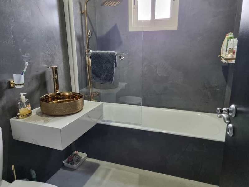 Furnished 3-Bedroom Apartment in Mesa Geitonia photo 5 of 8