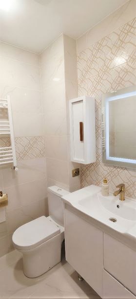 Furnished Two-Bedroom Apartment Near Vazha-Pshavela Metro photo 2 of 8