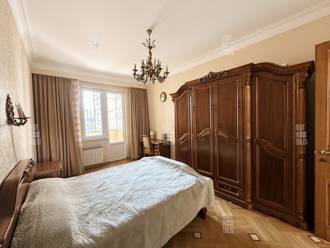 2-Bedroom Apartment in Saburtalo photo 3 of 8