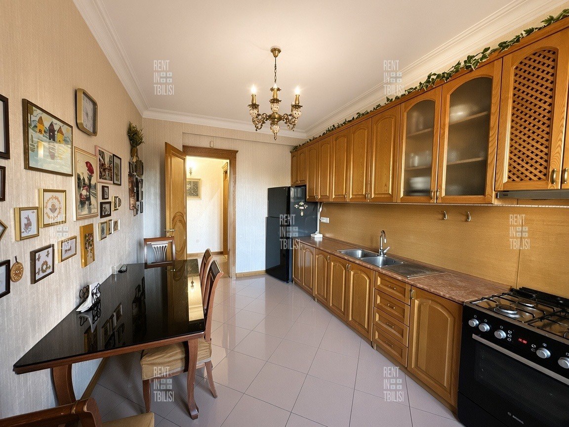 2-Bedroom Apartment in Saburtalo photo 7 of 8