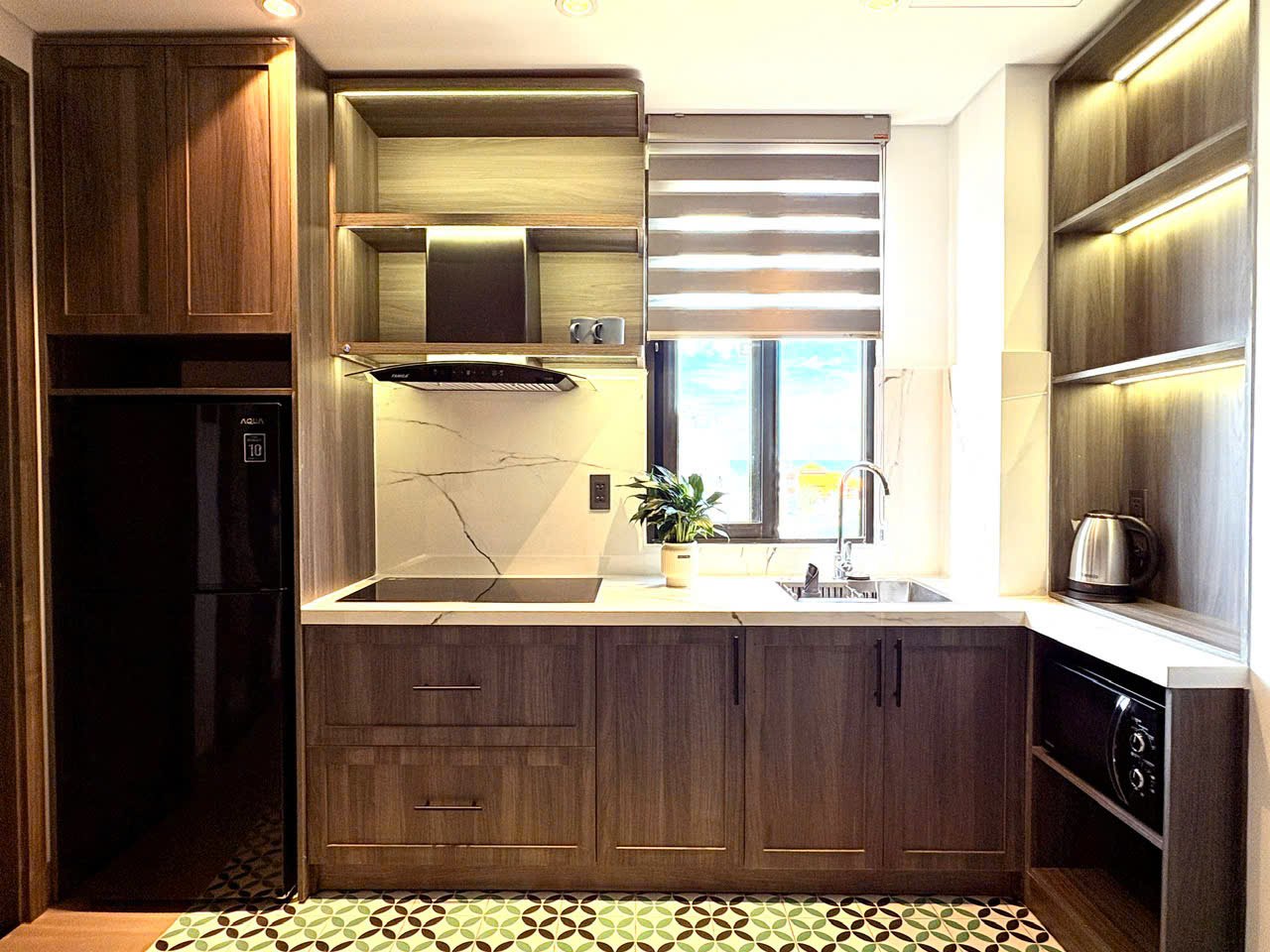 Modern 1-Bedroom Apartment Near My Khe Beach photo 5 of 7