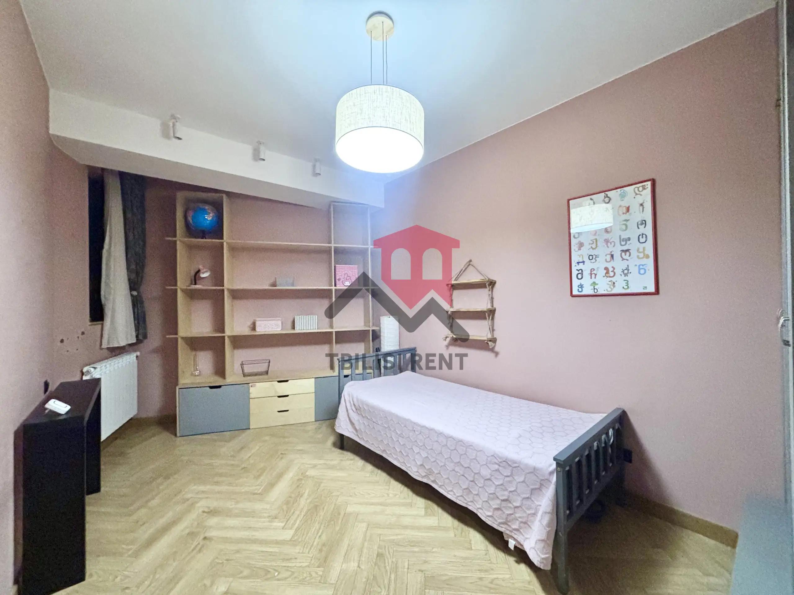 Дизайнерская квартира в Сабуртало photo 7 of 8