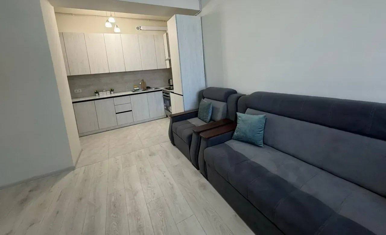 Furnished 2-Room Apartment in Arabkir photo 2 of 8