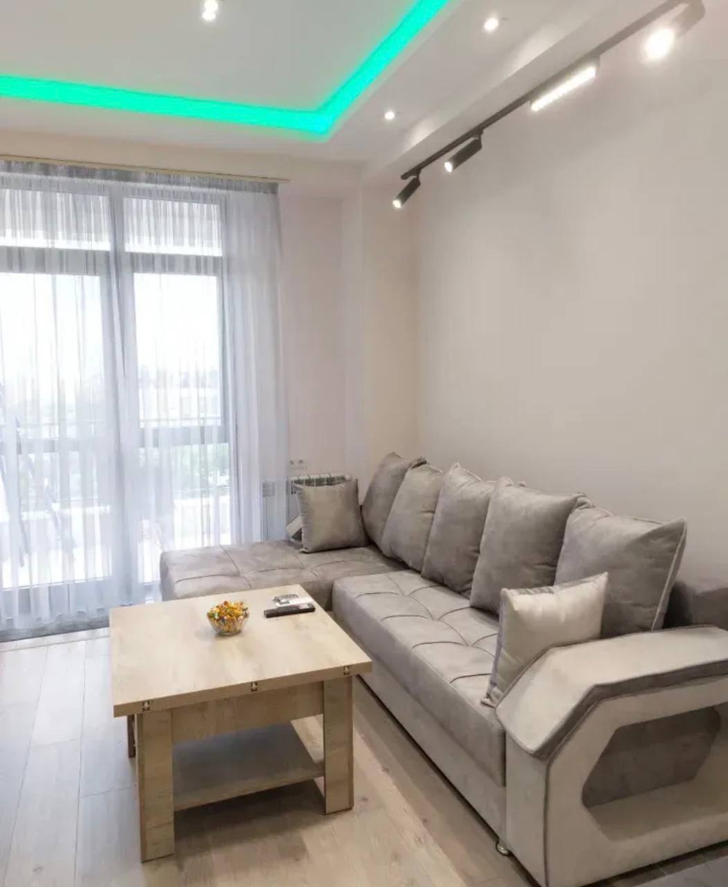 Furnished 2-Room Apartment in Kentron photo 3 of 8