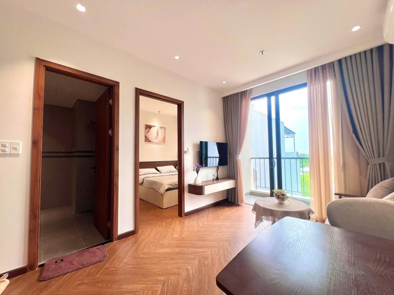1-Bedroom Apartment in Khue My photo 3 of 7