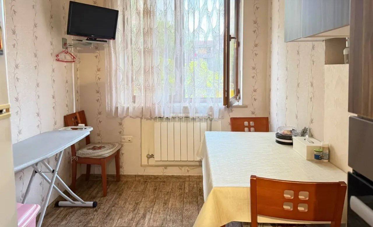Меблированная 3-комнатная квартира в Арабкире photo 4 of 8