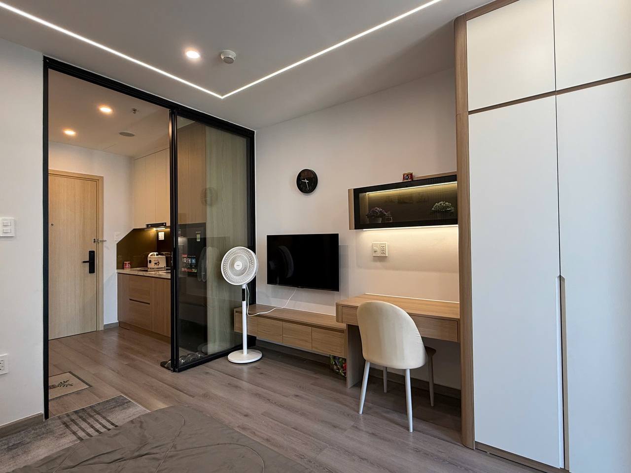 Studio Apartment for Rent in Panoma 1 photo 3 of 8
