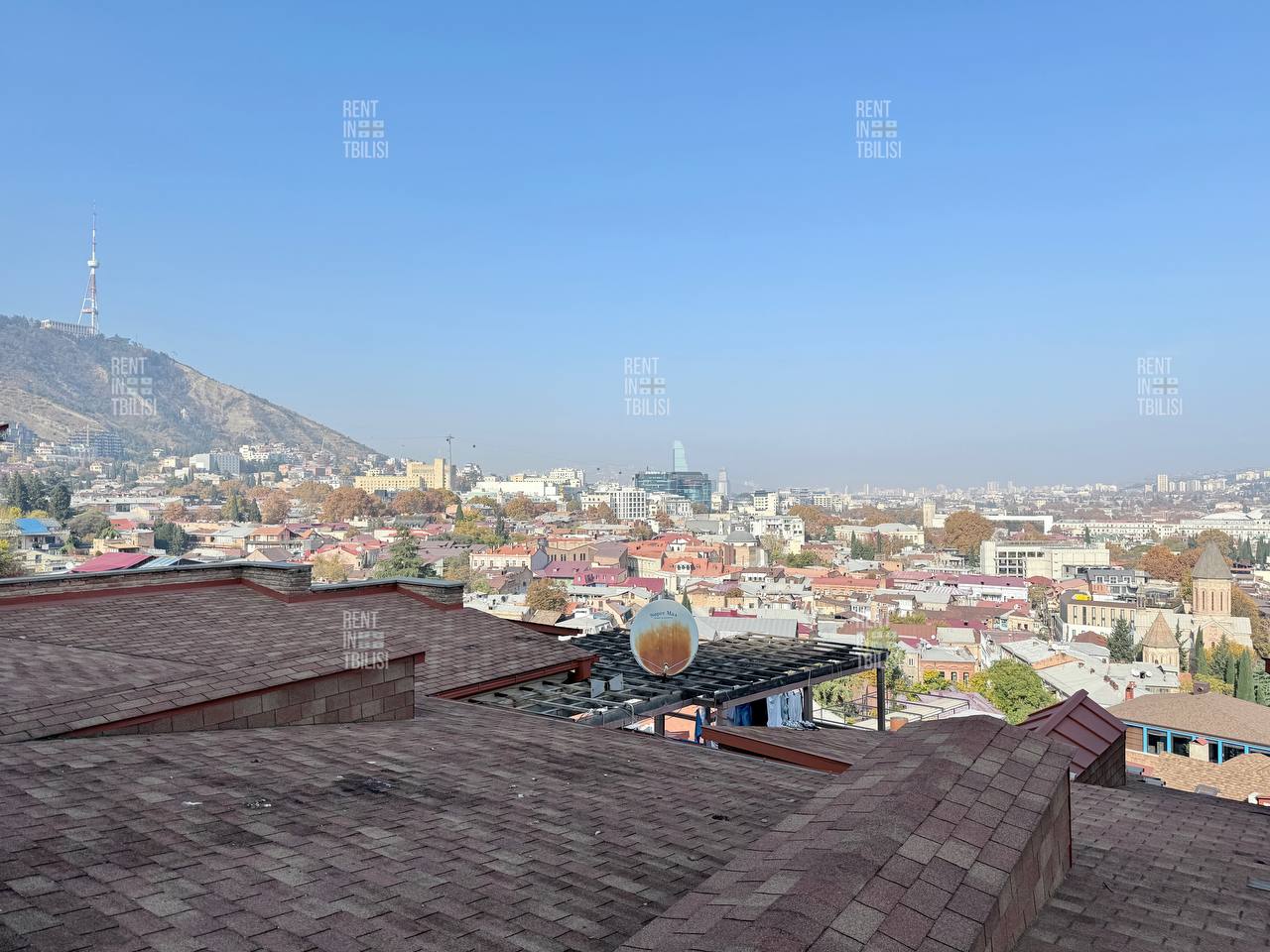 One-Bedroom Apartment in Sololaki photo 1 of 8