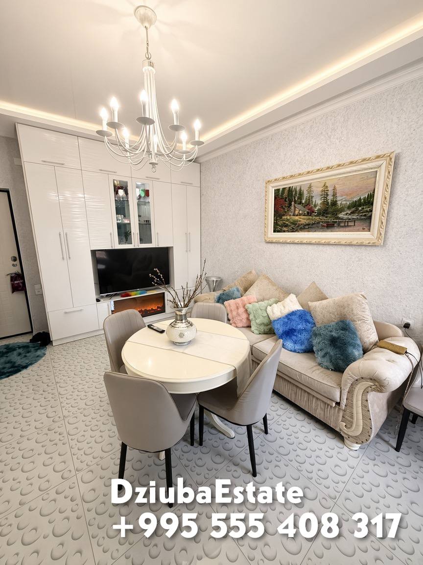 Premium 1-Bedroom Apartment on Pirosmani Street photo 2 of 6
