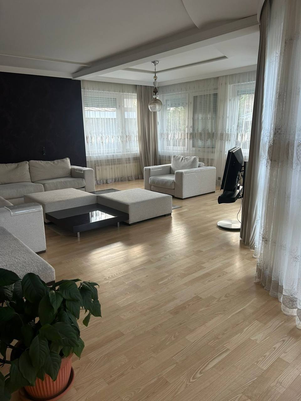 2-Bedroom Apartment in Senjak photo 1 of 7