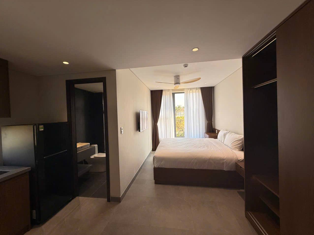 Furnished Studio Apartment with Pool in My An photo 4 of 7