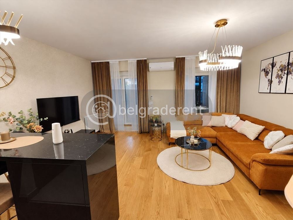 1.5-Room Apartment in Novi Beograd photo 2 of 8