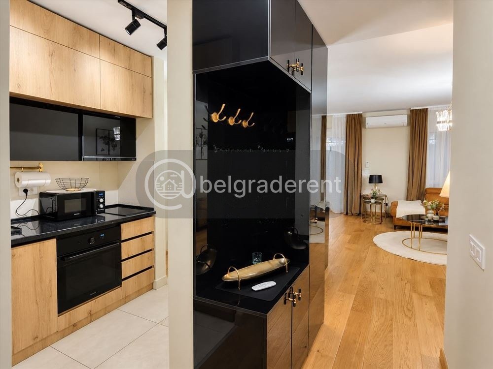 1.5-Room Apartment in Novi Beograd photo 8 of 8