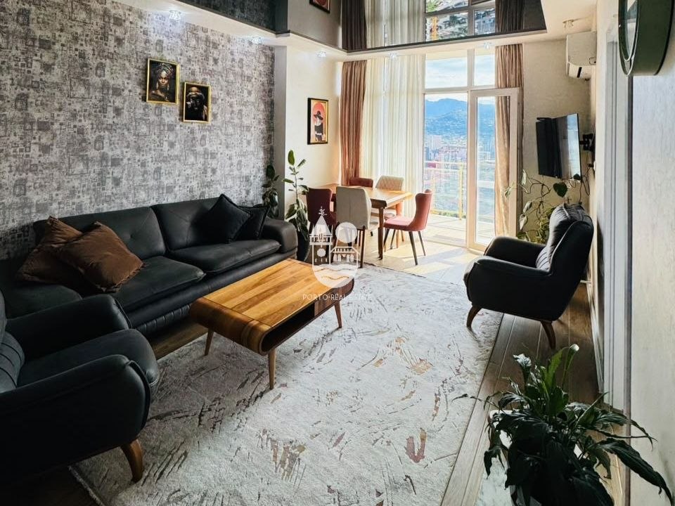 2-Bedroom Apartment on Abuseridze Street photo 2 of 6