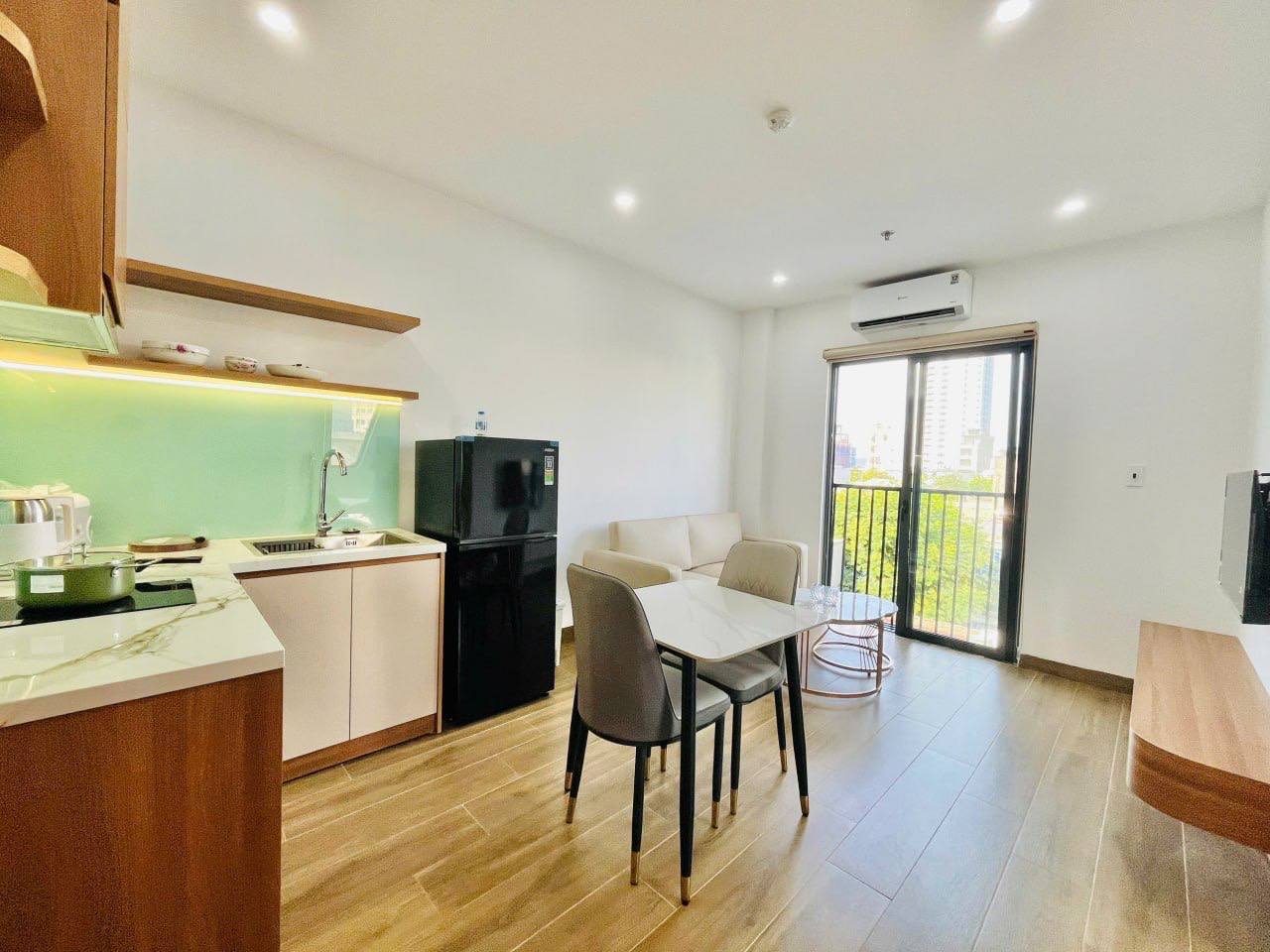 1-Bedroom Apartment in Son Tra photo 3 of 7