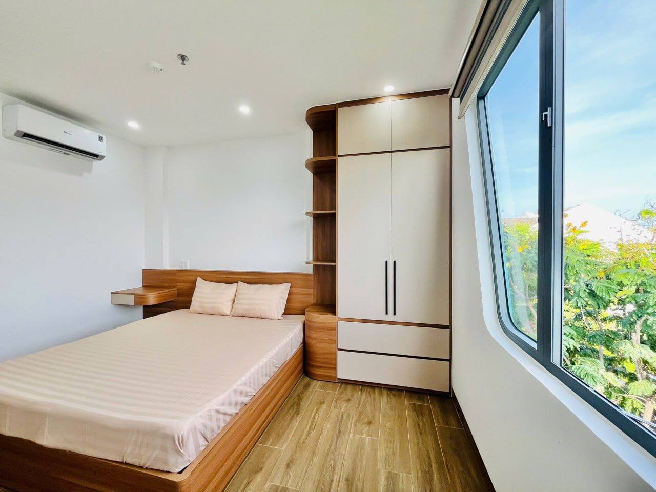 1-Bedroom Apartment in Son Tra photo 6 of 7