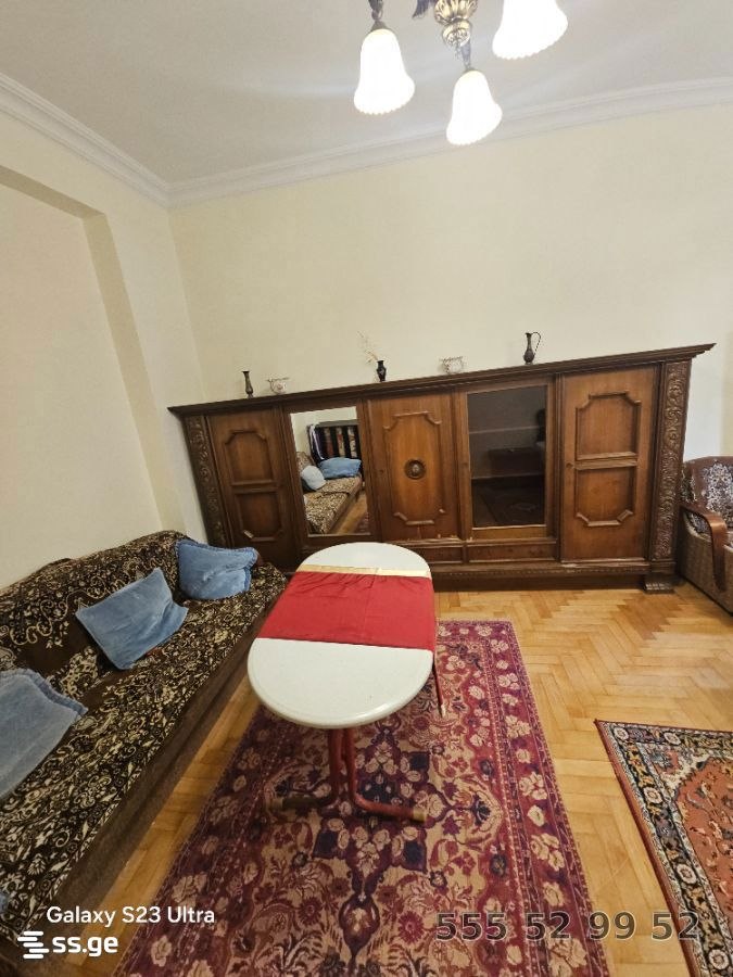 2-Room Apartment for Rent in Batumi photo 1 of 8
