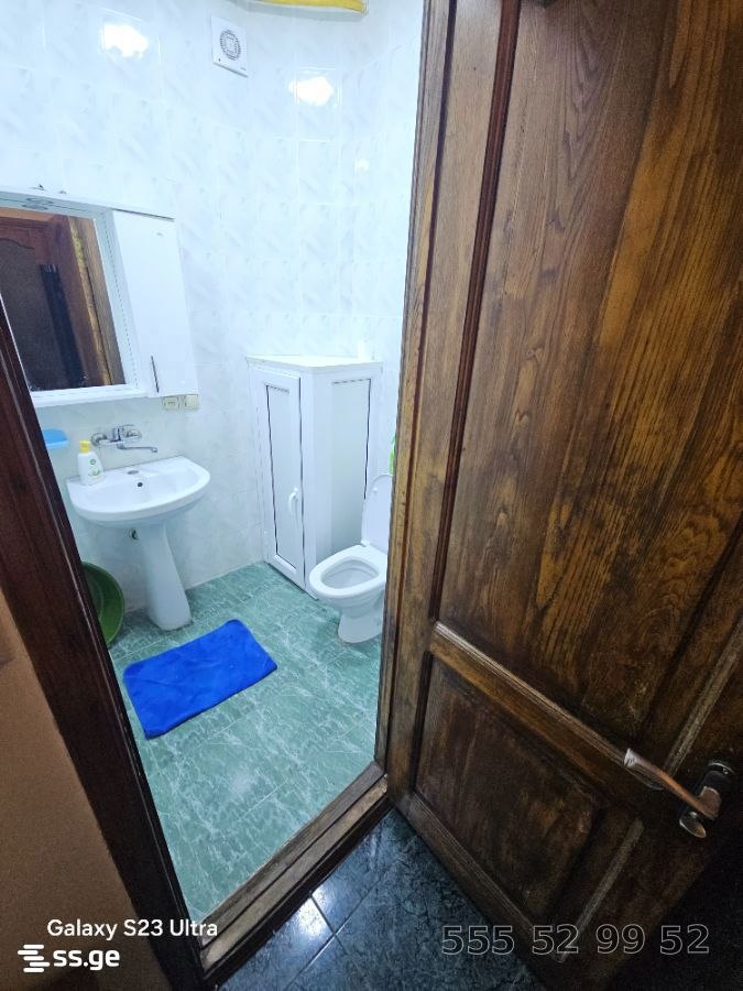 2-Room Apartment for Rent in Batumi photo 4 of 8