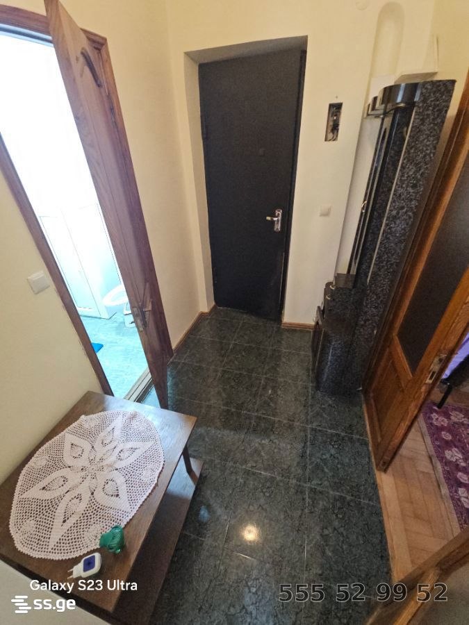 2-Room Apartment for Rent in Batumi photo 7 of 8