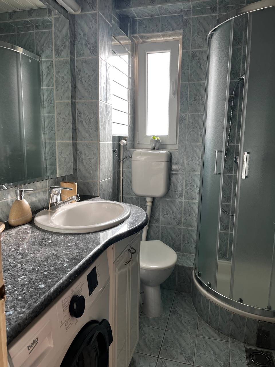 One-Bedroom Apartment in Zvezdara photo 6 of 8