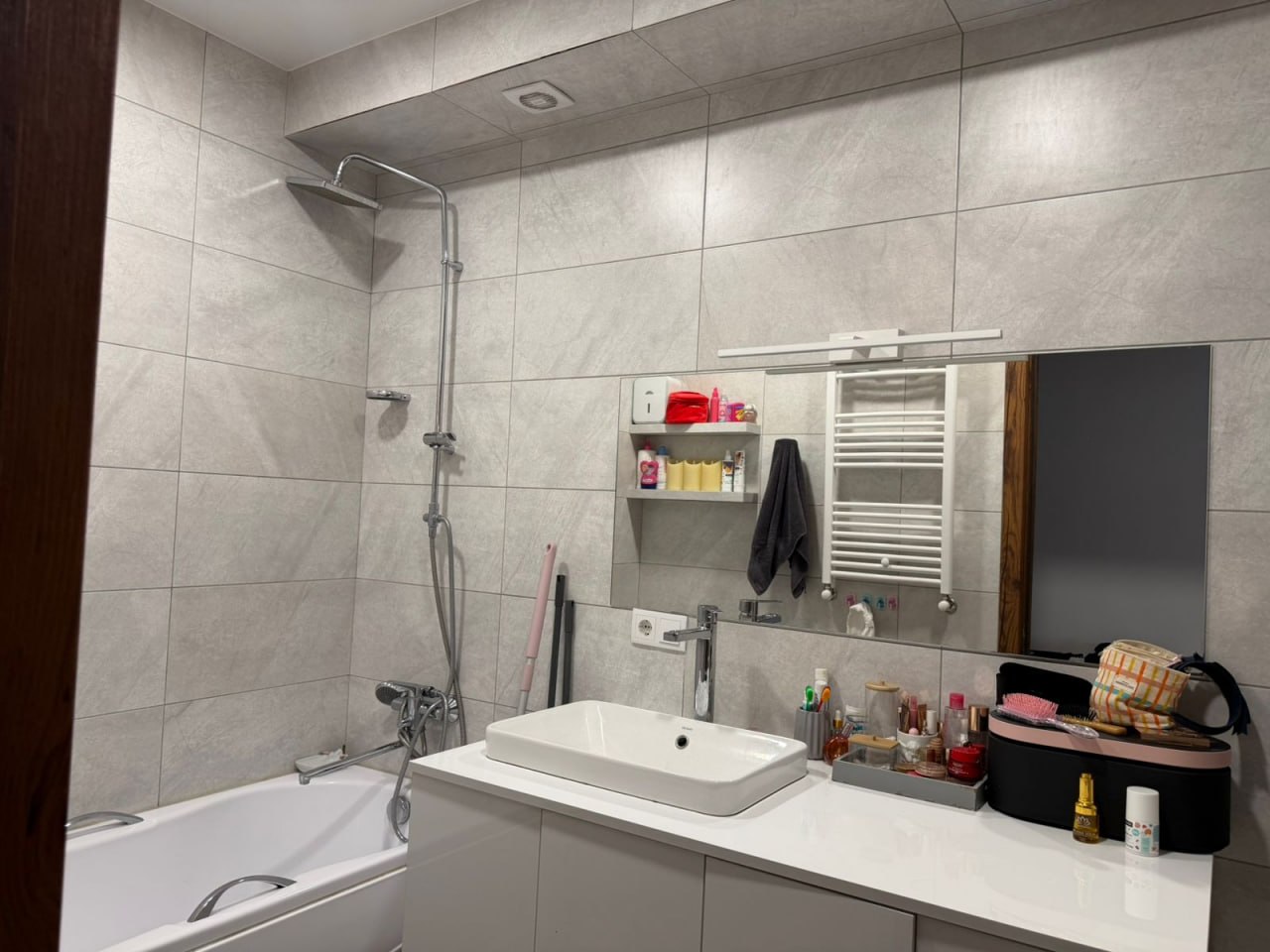 Furnished 2-Bedroom Apartment in Vake photo 8 of 8