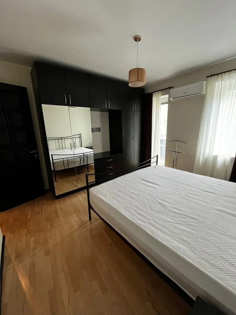 Three-Room Apartment in Old Tbilisi photo 8 of 8