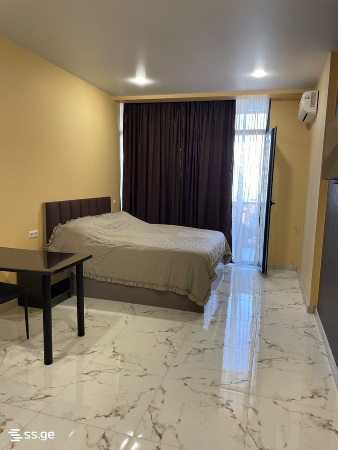 Sea View Studio Apartment in Batumi photo 1 of 4
