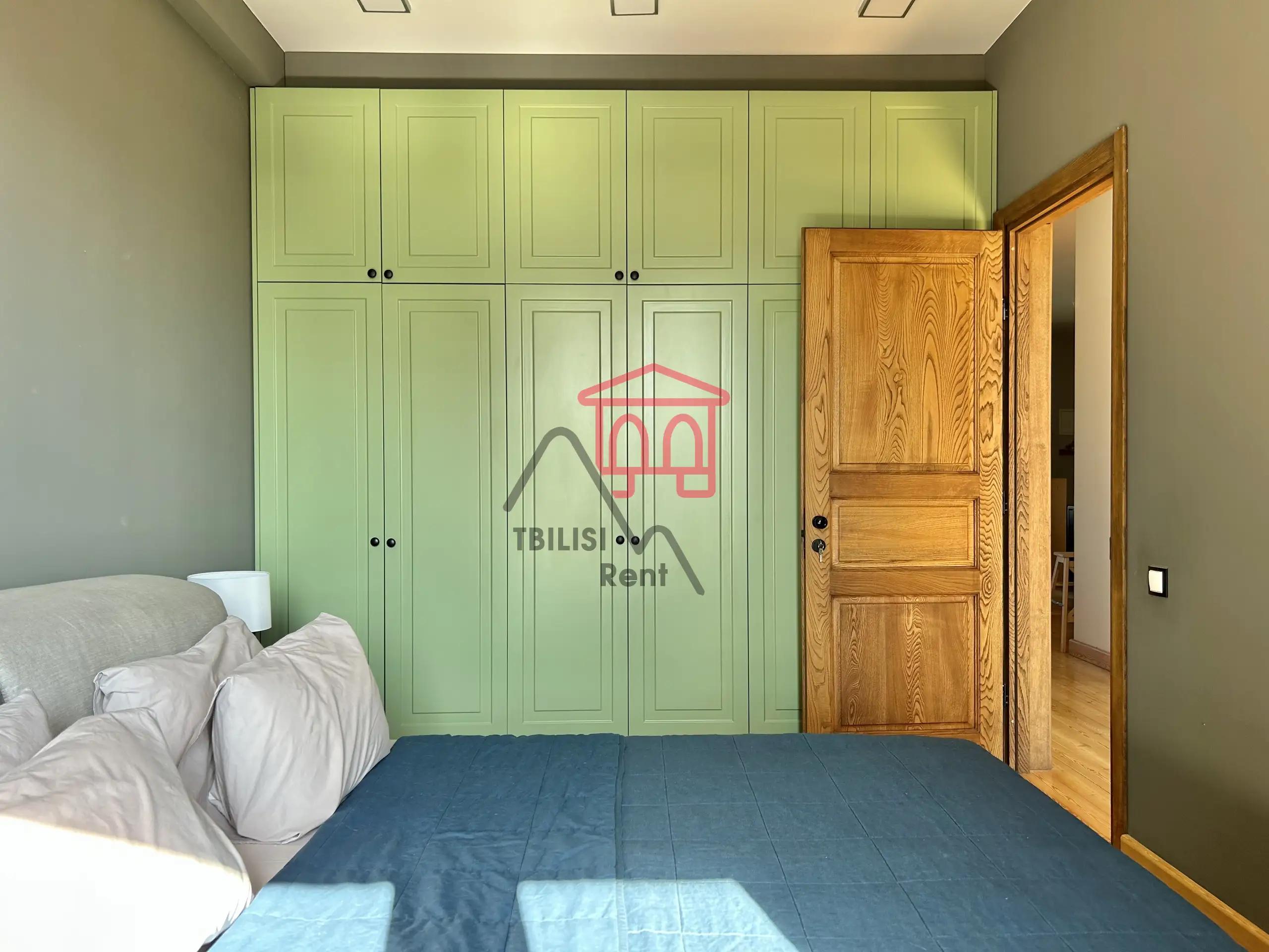 Designer 2-Bedroom Apartment in Saburtalo photo 4 of 8