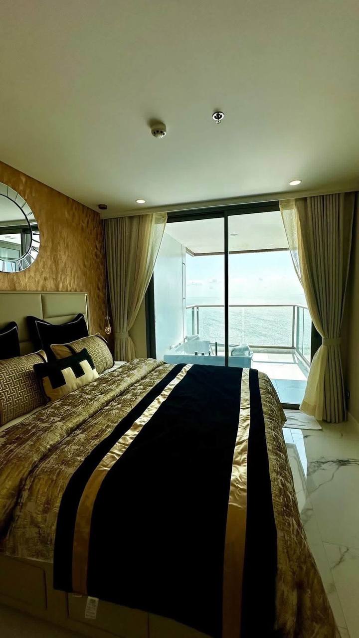 2-Bedroom Sea-View Apartment at Copacabana photo 8 of 8