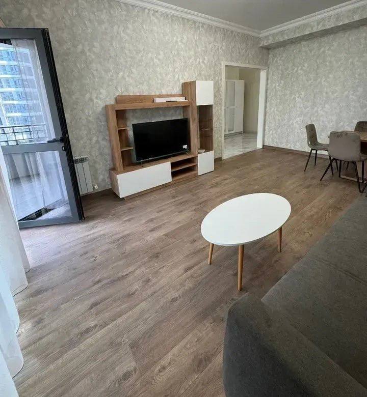 Furnished 3-Room Apartment in Kentron photo 2 of 8