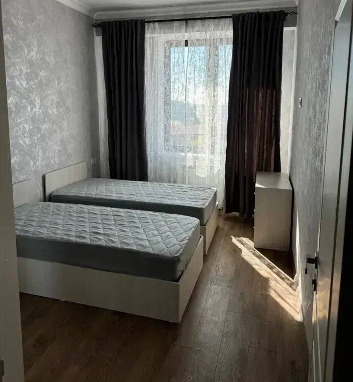 Furnished 3-Room Apartment in Kentron photo 7 of 8