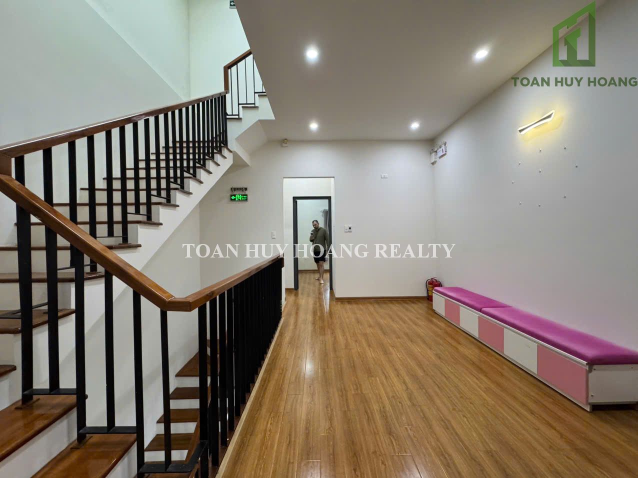 3-Bedroom House Near the Han River photo 6 of 8