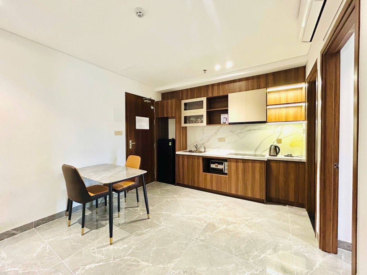 Furnished 1-Bedroom Apartment on Tran Phu Street photo 2 of 8