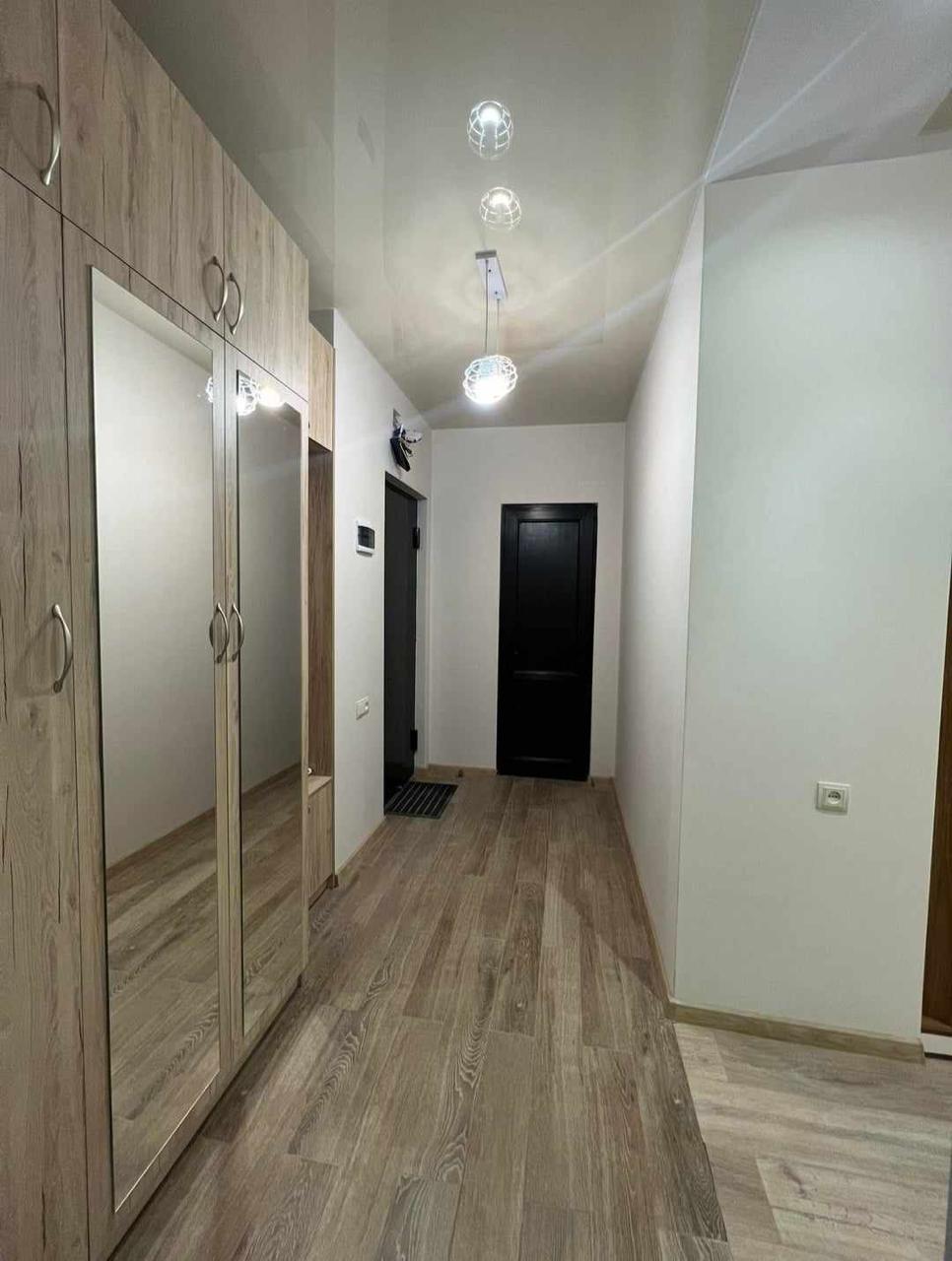 2-комнатная квартира на улице Генерала Аслана Абашидзе photo 6 of 7