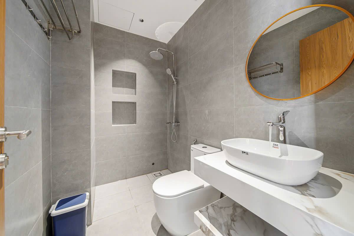 Brand-New 1-Bedroom Apartment in Khue My photo 6 of 7