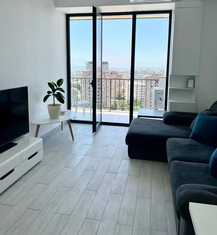 Cozy Furnished 2-Room Apartment in Arabkir photo 1 of 8