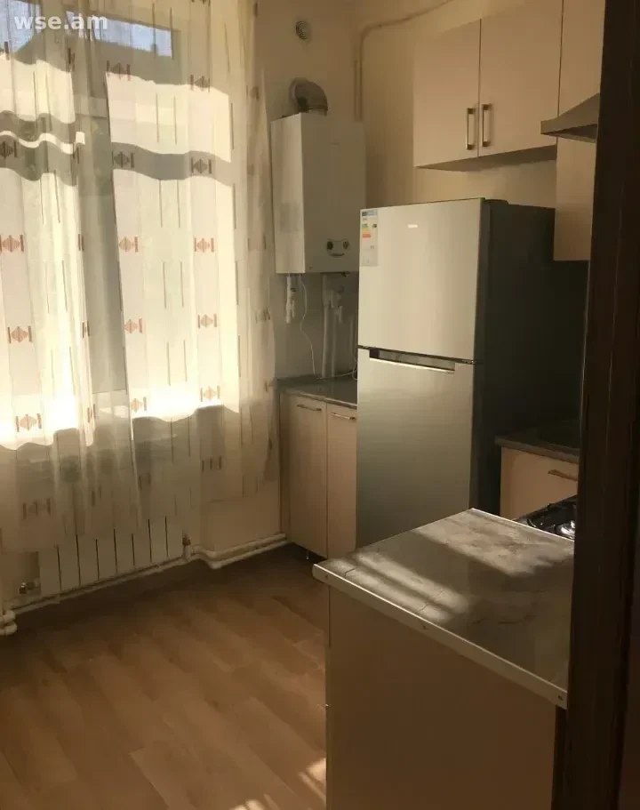 1-Bedroom Apartment in Arabkir photo 5 of 8