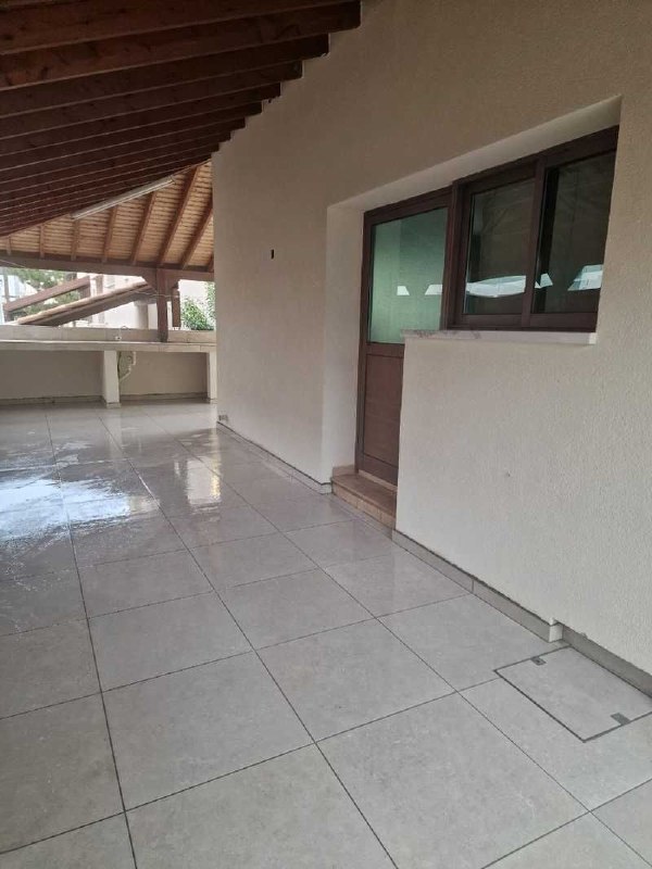 Furnished 1-Bedroom Apartment in Zakaki photo 2 of 8
