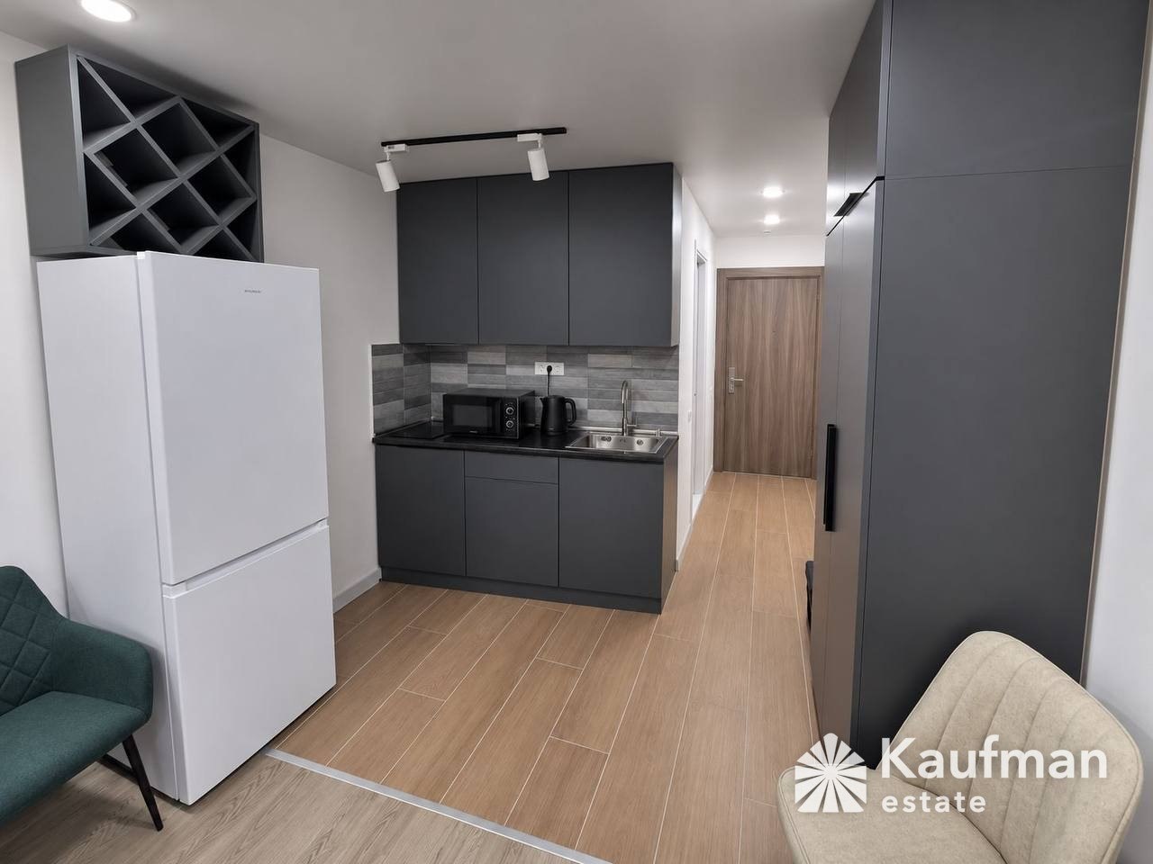 Studio near the Beach in Sunset Residence photo 5 of 6