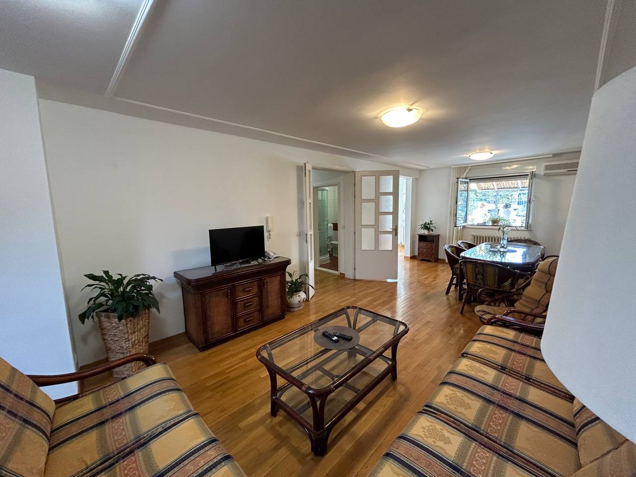 3-Bedroom Apartment in Senjak photo 1 of 7