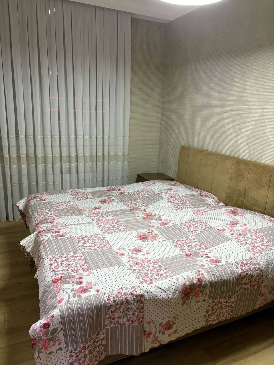 Two-Bedroom Apartment on Vazha-Pshavela Street photo 4 of 5