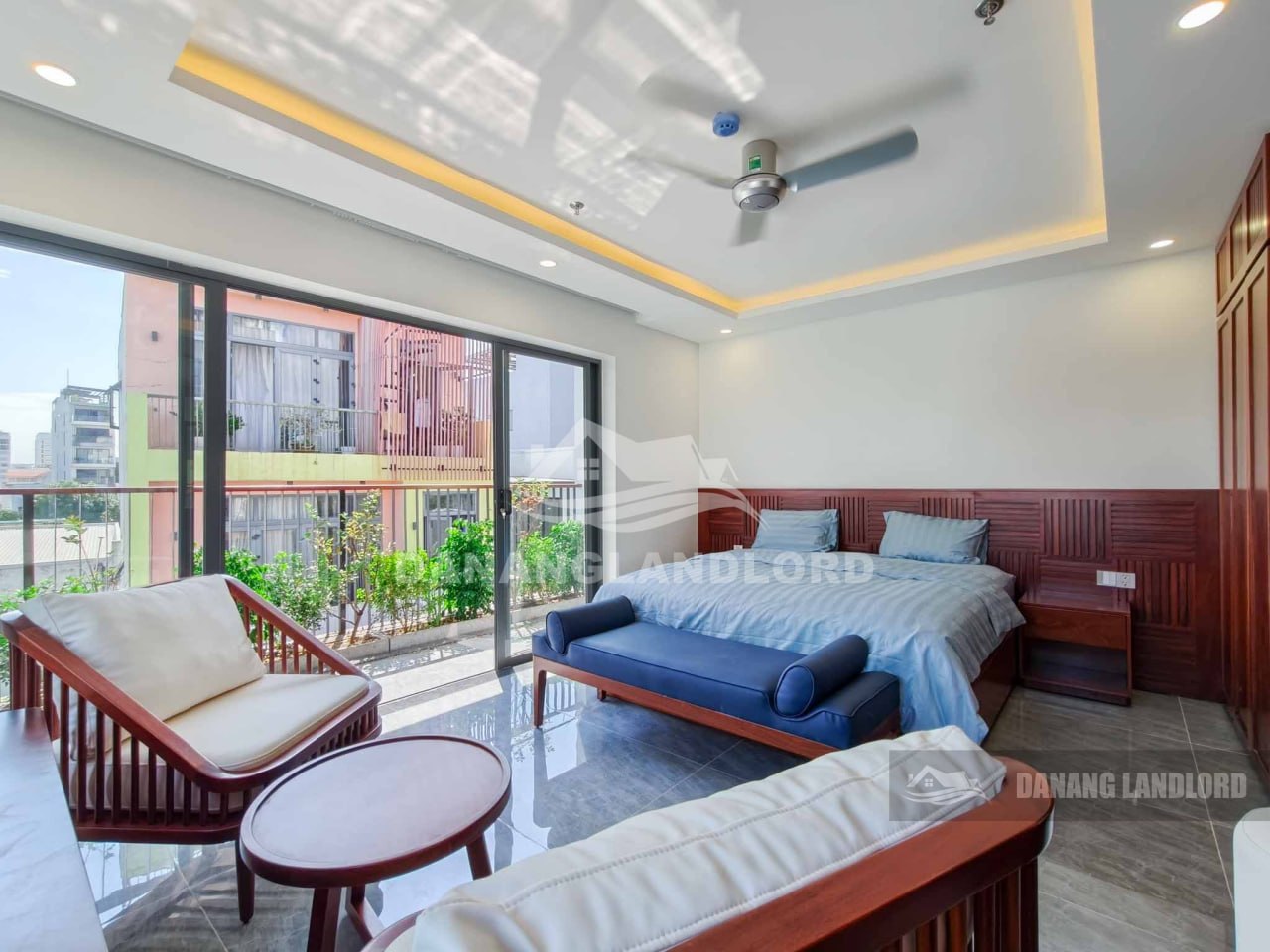 Cozy Studio Apartment with Spacious Balcony in My An photo 2 of 8