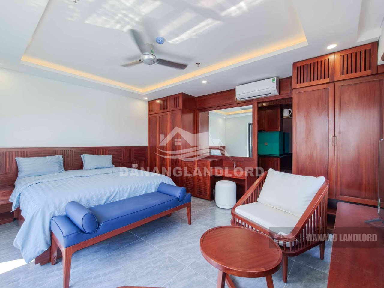 Cozy Studio Apartment with Spacious Balcony in My An photo 5 of 8