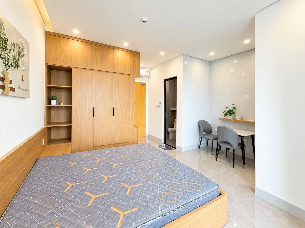 Brand-New 1-Bedroom Apartment in Khue My photo 4 of 8