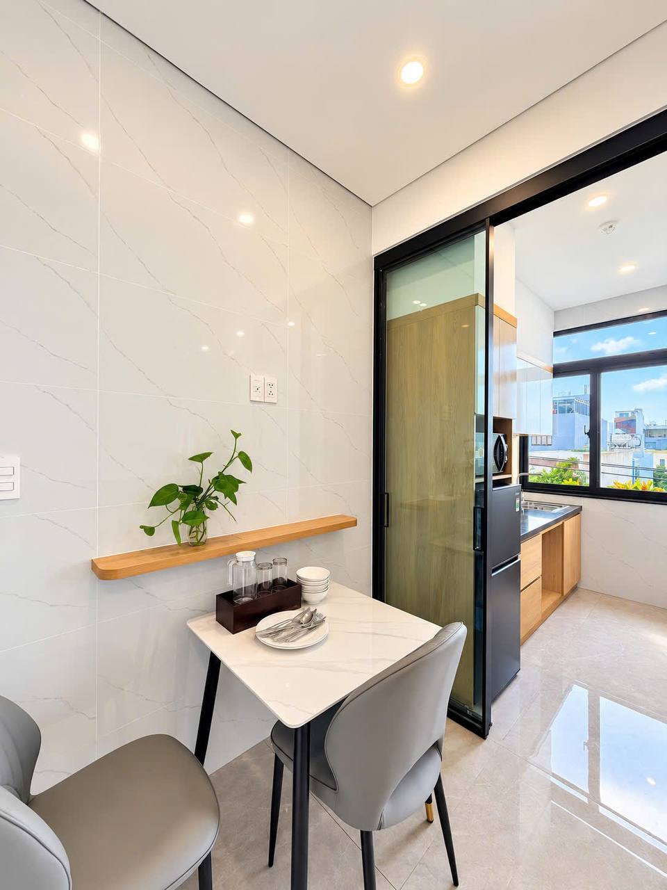Brand-New 1-Bedroom Apartment in Khue My photo 6 of 8